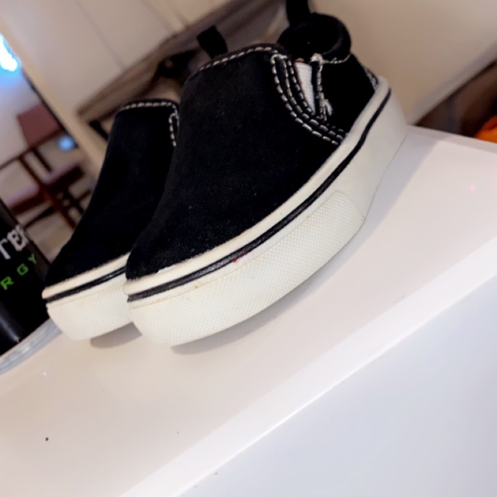 Black toddler boy shoes